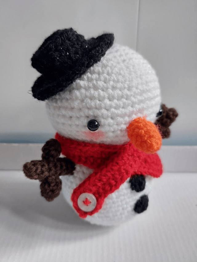 Snowman With Red Scarf 